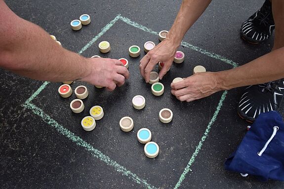 Bei der Spielwoche gab es zahlreiche Spiele und Aktivitäten für Kinder und Erwachsene. (Bild: QM Boulevard Kastanienallee)