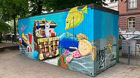 In dem renovierten Container werden Spielgeräte aufbewahrt. (Bild: QM Moabit-Ost)